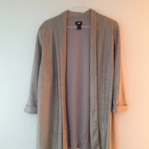 Underbar guldig kavaj! - Underbar guldig kavaj!