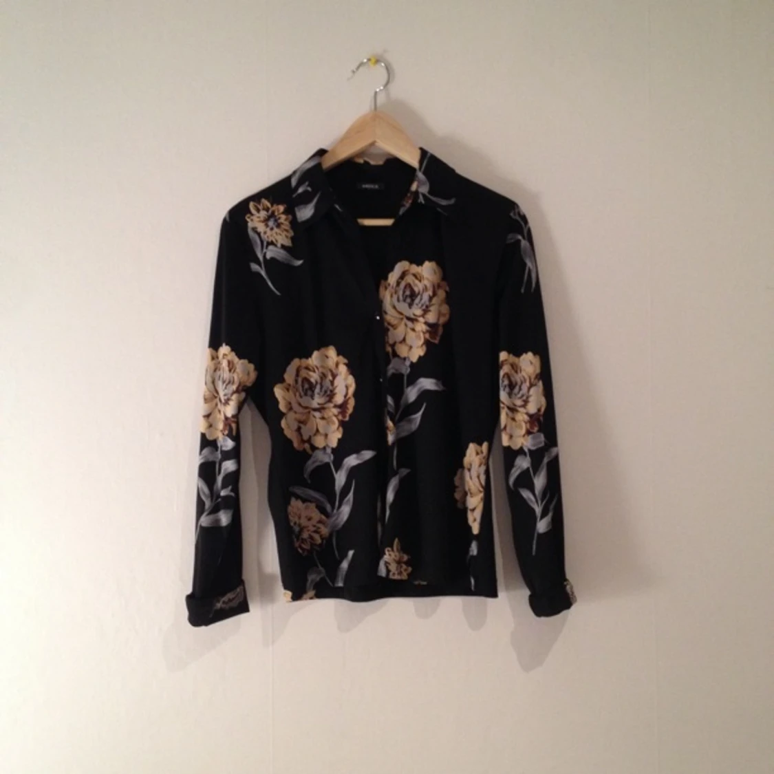 blommig secondhand-skjorta - 1386427973