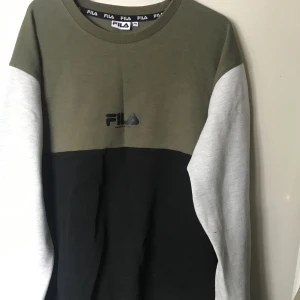  - Passar mer L-XL, köparen står för frakt!