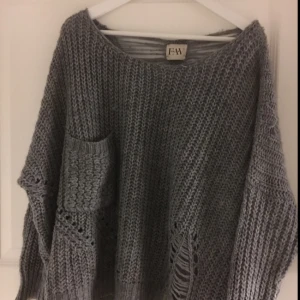  - Schysst stickad tröja ifrån FAV! 
