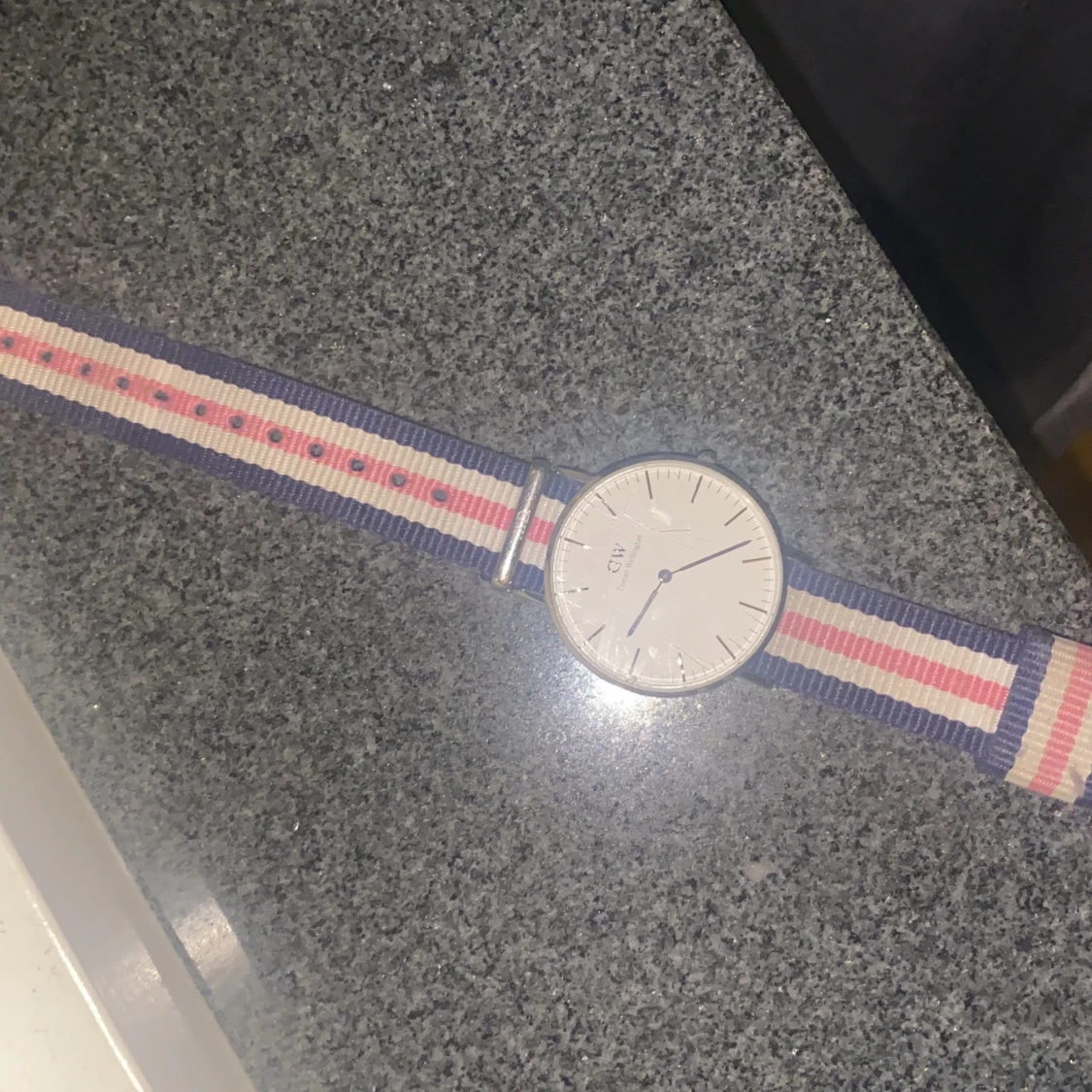 Äkta Daniel Wellington klocka  - 90