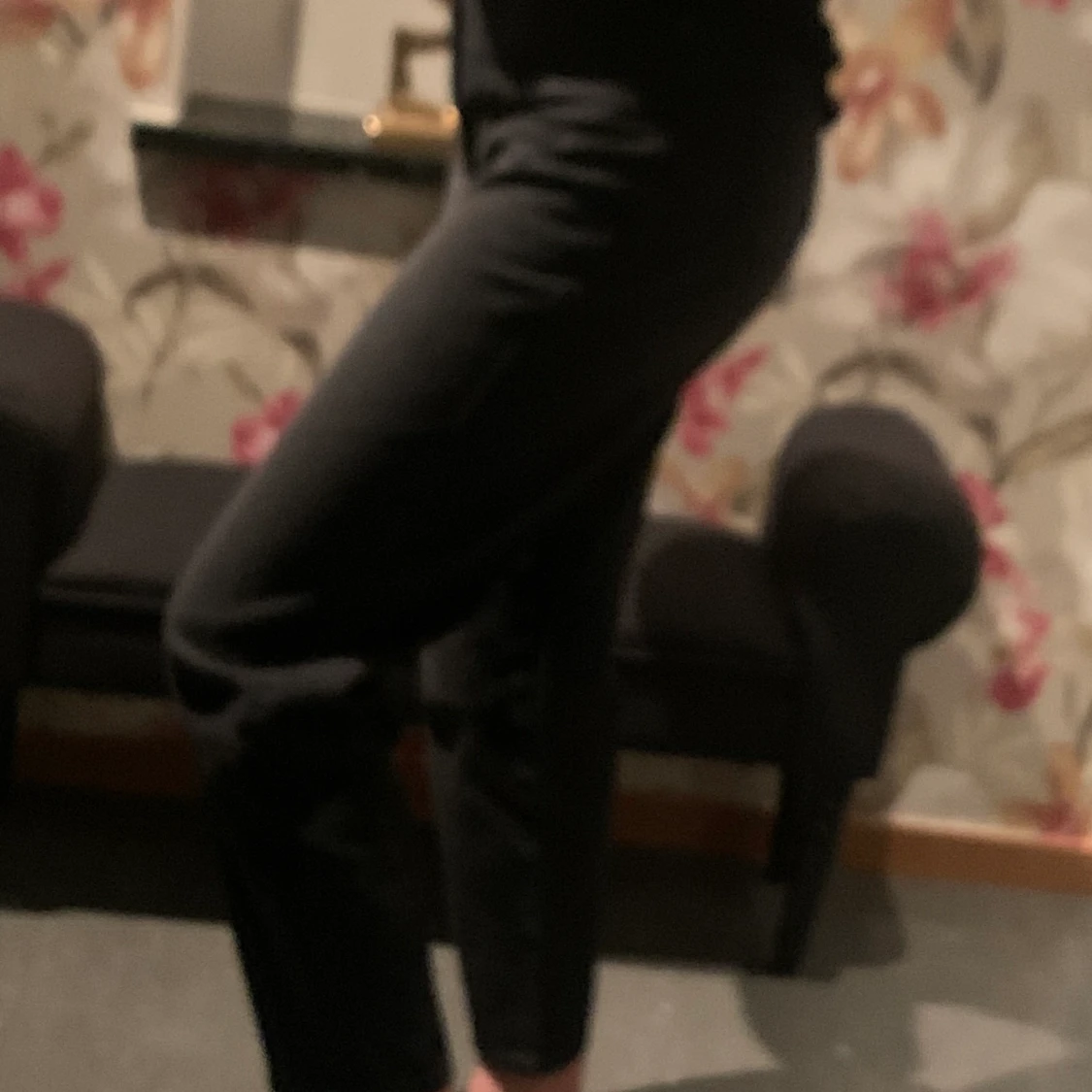 svarta jeans 