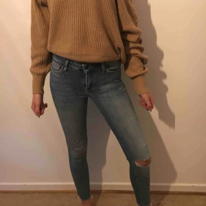  - Fina byxor från Cubus, säljs för att de aldrig kommit till användning. Frakt tillkommer om ej möte i Kalmar