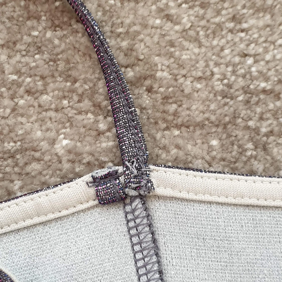 Glittrig klänning  - 91