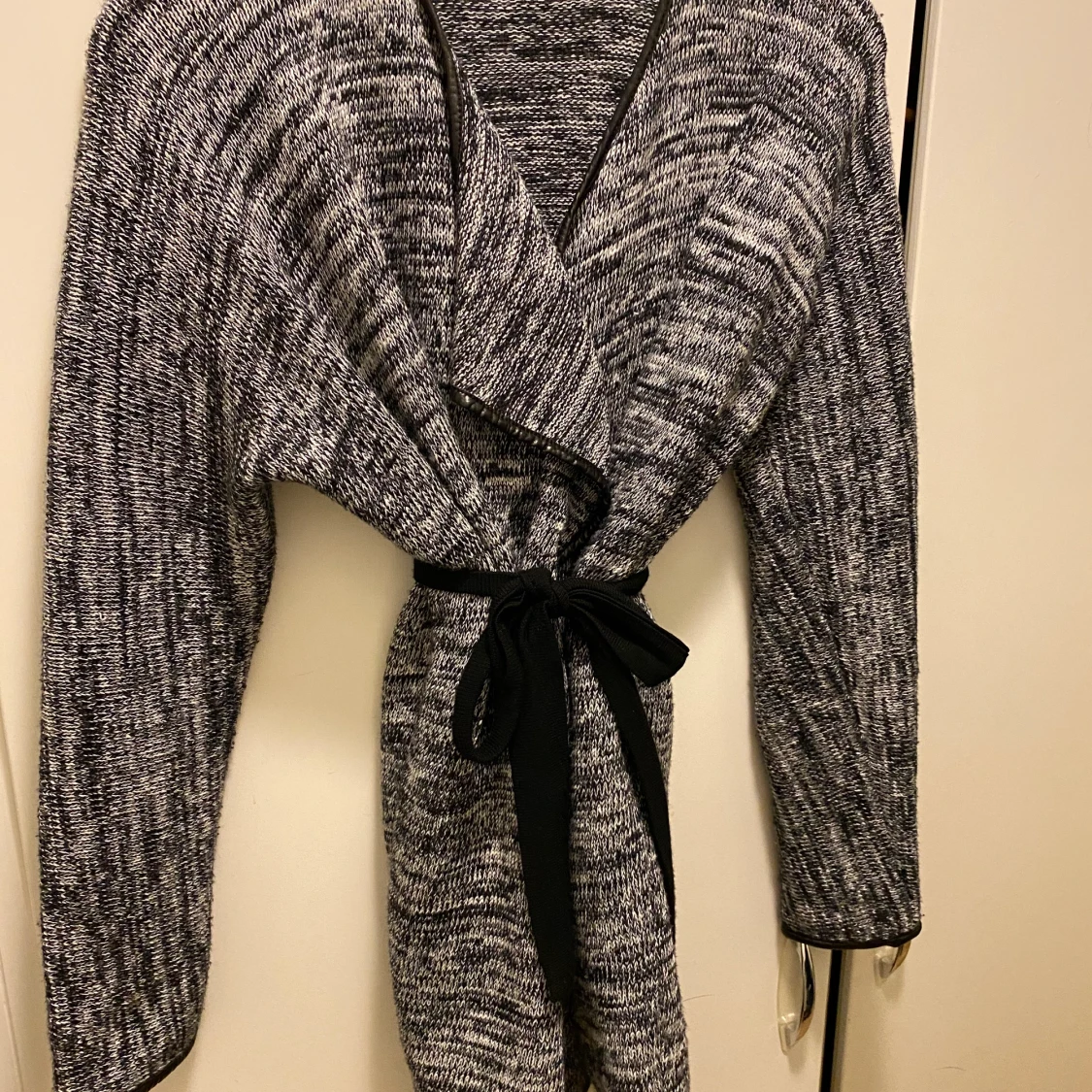 Tröja från BIK BOK stl S