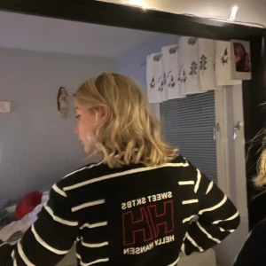 Helly hansen - Helly hansen tröja köpt för 1400 kr fint skick zip hoodie