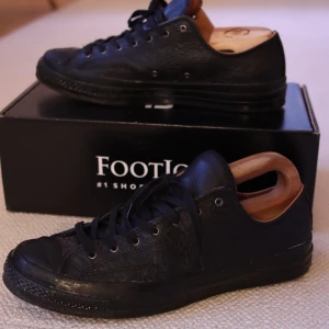 Converse - Converse limited edition. Knappt använda. 