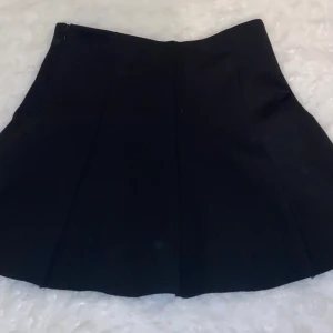 Tyg kjol - Knappt använd 