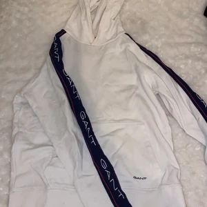 Gant hoodie  - Använd men i bra skick 