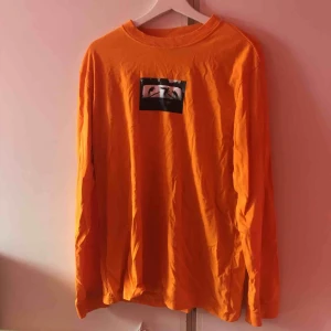  - Två stycken sweatshirts från STAY. Köpta på Carlings och säljs på grund av att dem är förstora för mig. En tröja för 60 kr och båda för 100. Köparen står för frakt