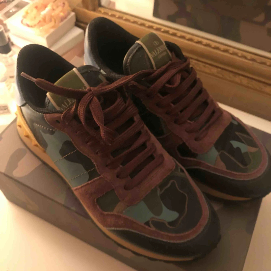 Valentino sneakers - 90