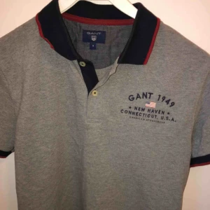 - Fin Gant tröja, nästan oanvänd. Köparen står för frakten