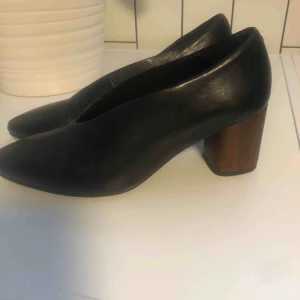  - Vagabond EVE Svarta stl 37