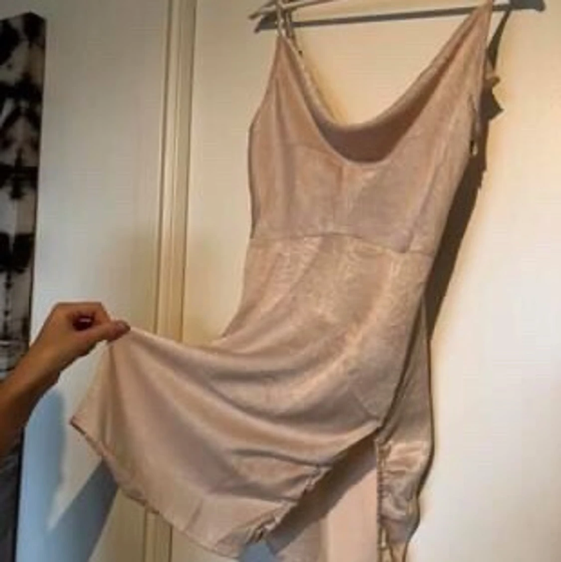 Champagne färgad/ljusrosa klänning - 91