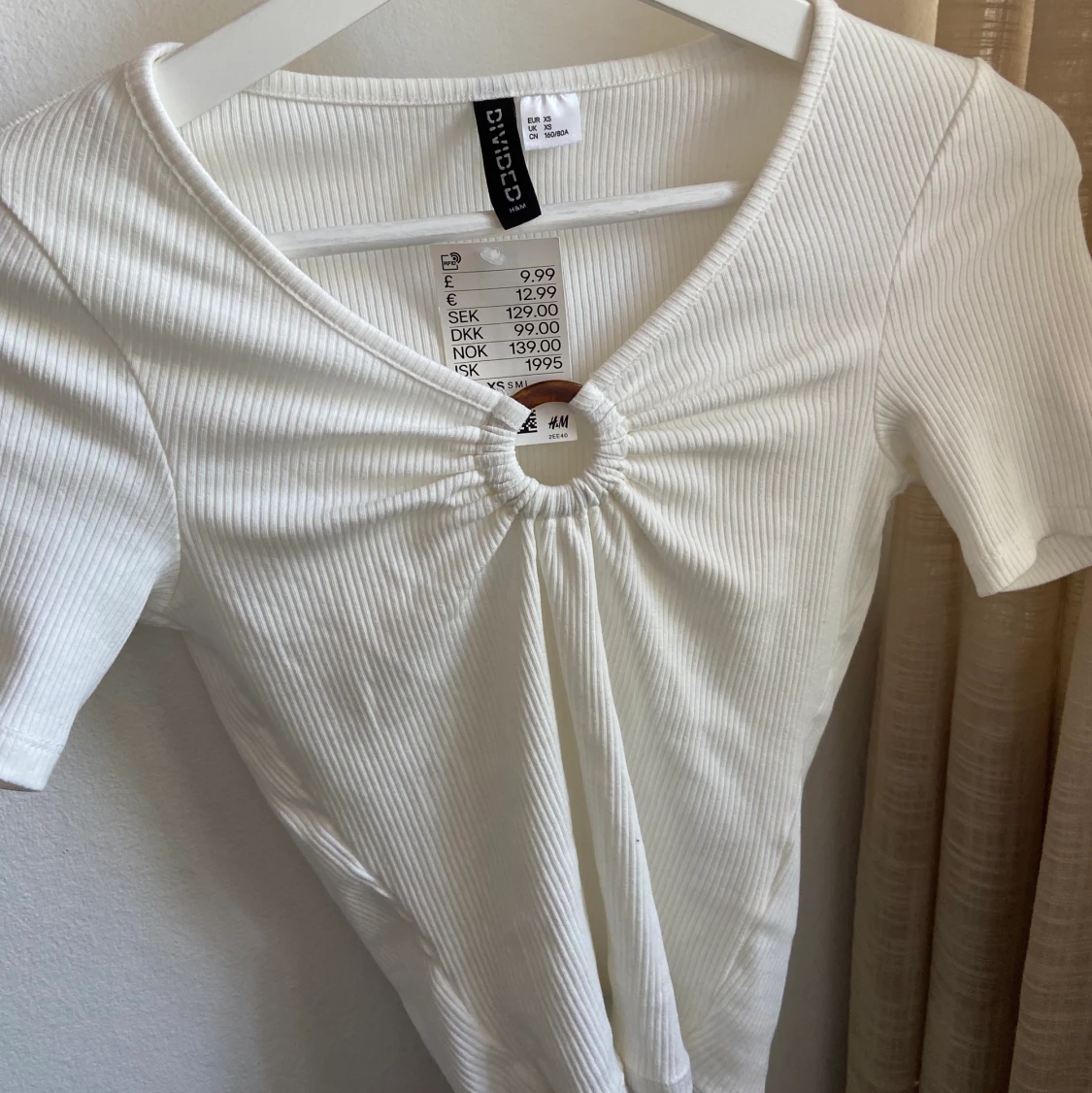 Vit tröja från H&M - 90