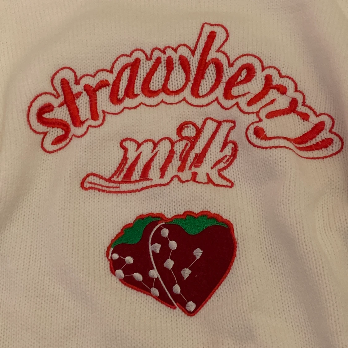 Strawberry Milk stickad tröja - 90