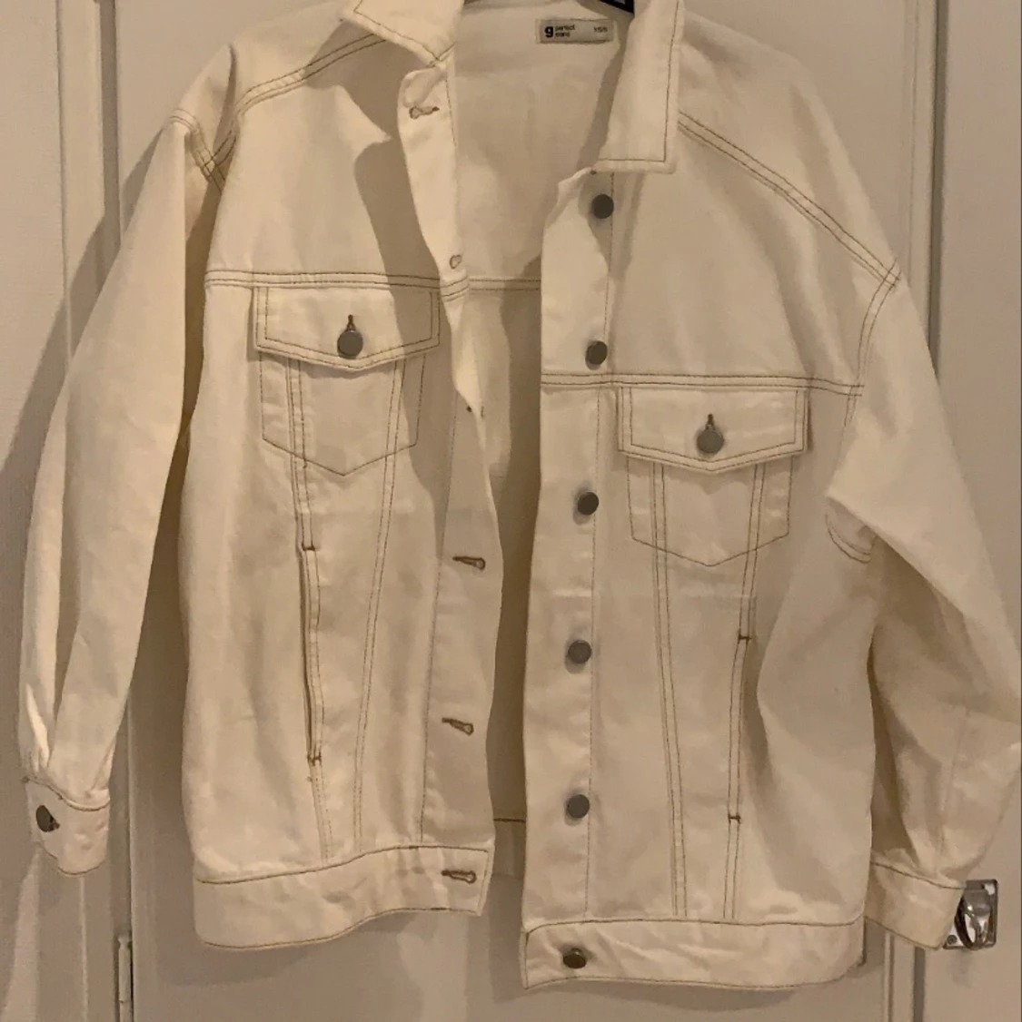 Jacka från Gina Tricot 