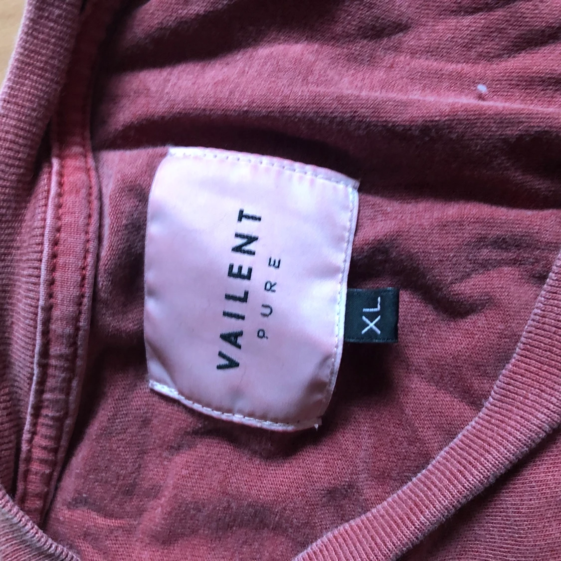 Röd t-shirt strl XL - 91