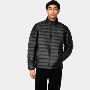 PATAGONIA DUNJACKA - .Nypris 2400 mitt pris- 800 vid smabb affär. Funkar både till kallt och varm väder. Assnygg jacka. Passar både M och L (och ja den är självklart äkta som allt jag säljer😃)