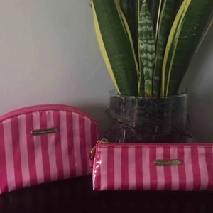  - 💋Buda vad du hade velat köpa de/dem för!   💋Köpt för 800kr styck i London förra året  💋Säg till om fler bilder önskas! 💖👛✨