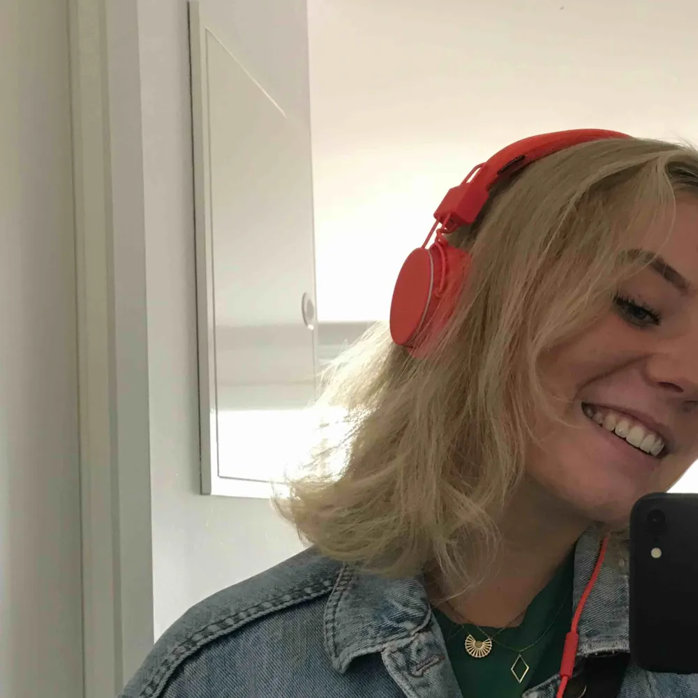 I princip oanvända hörlurar från Urbanears! . Accessoarer.