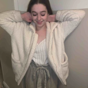  - Oversized sheep feeling sweater. Soft and cozy