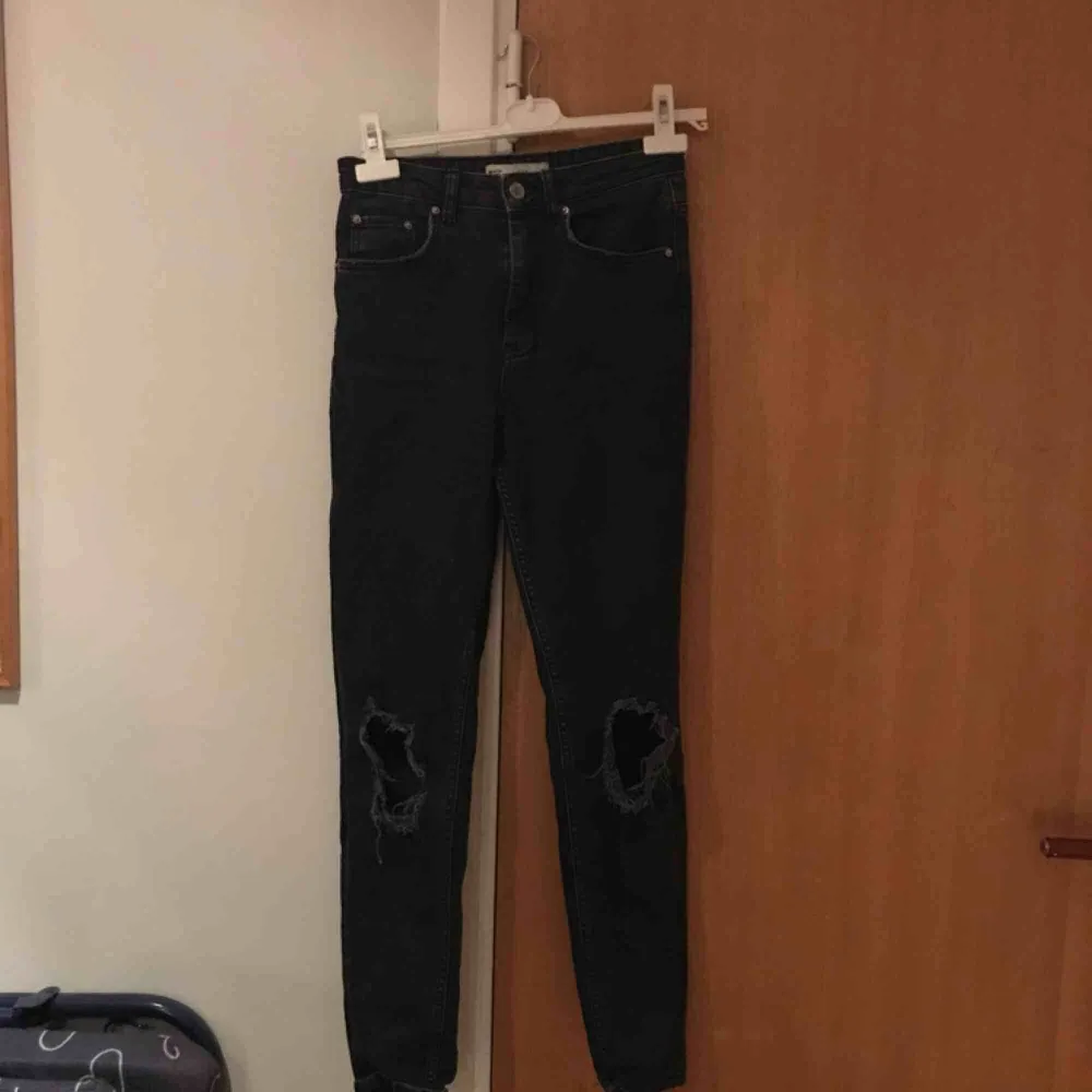 Snygga jeans från gina😊😊. Jeans & Byxor.