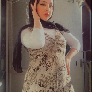 Vintage klänning  - Hallåja! Här är en vintage  klänning från Kappahl. Passar jättebra till hösten med en liten stickat tröja över. 