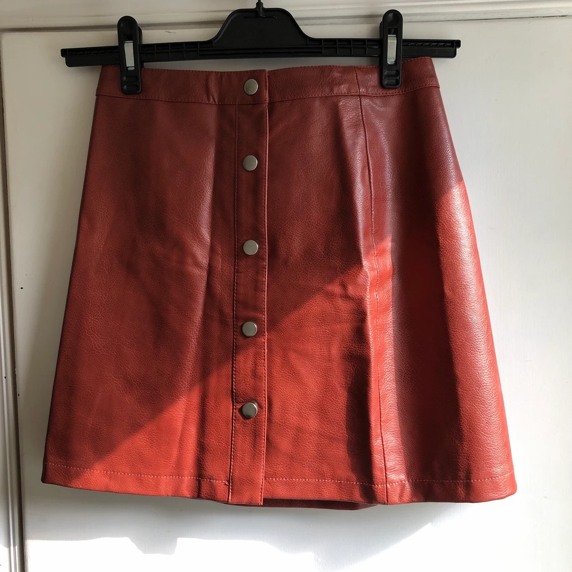 Skinnkjol Urban Outfitters  - 90