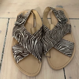 Zebra sandals  - Sandals from Zara. 