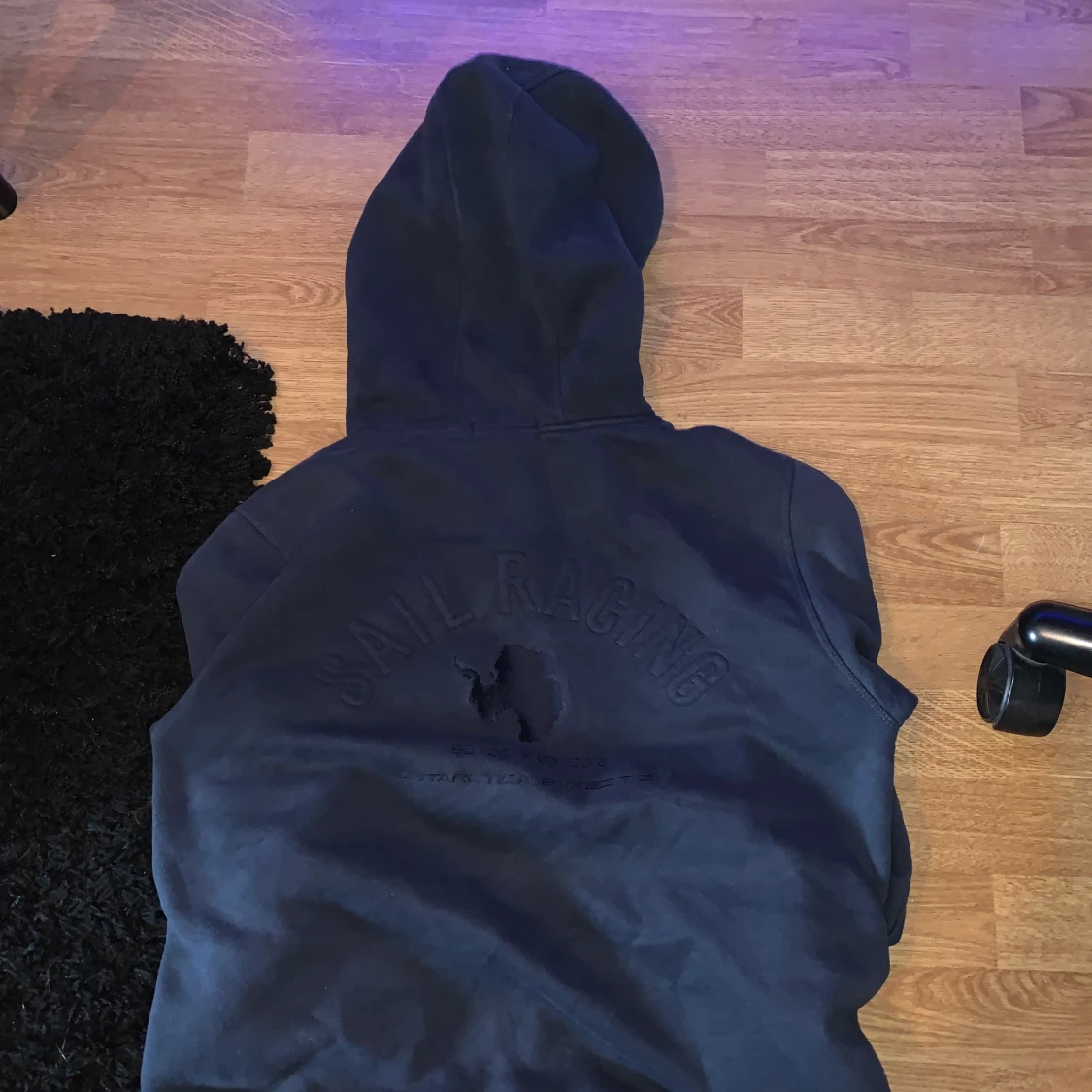 Sail racing hoodie storlek medium.  - 90