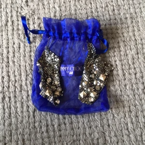  - Glittriga örhängen från Jimmy choo för HM! :) 