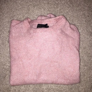  - Tröja från Stockh LM i storlek L men som tyvärr har krympt och är nu snarare en S