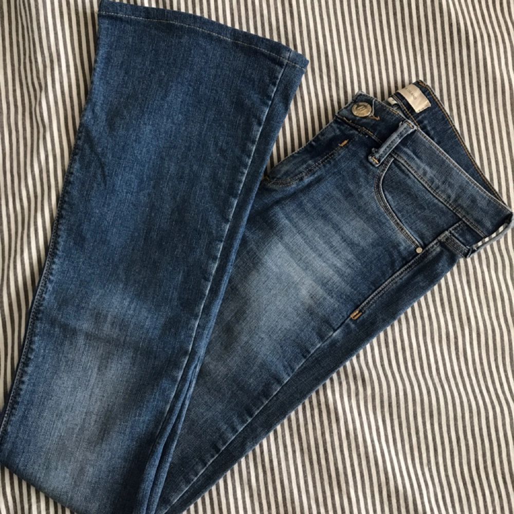 Boot cut regular jeans från River Island . Jeans & Byxor.