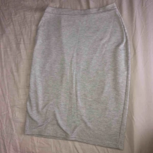  - Kjol från wish men är väldigt bra kvalite.