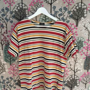  - Somrig å fin T-shirt ❤️