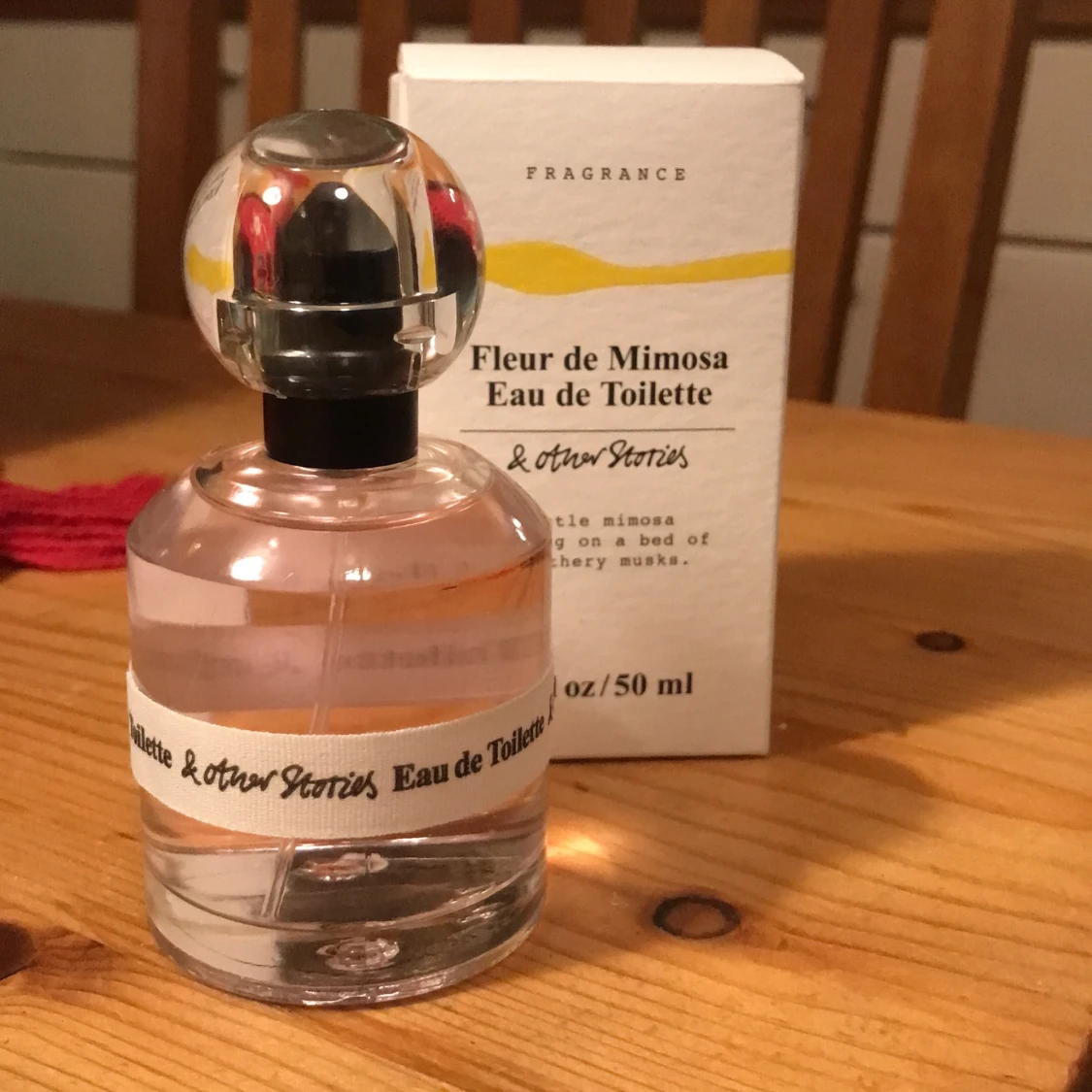 Parfym från & other stories  - 90