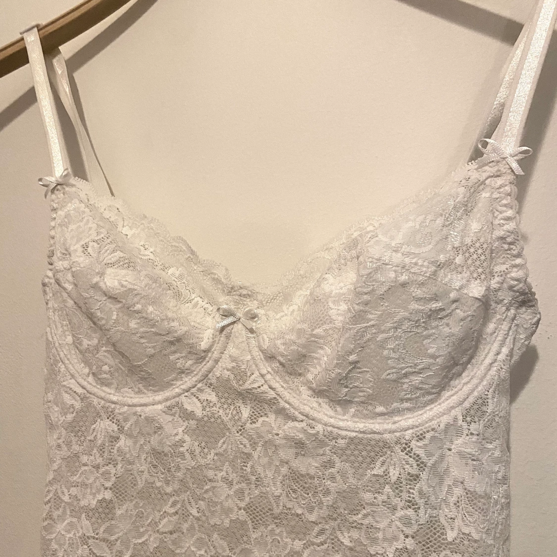 Vintage spetsnattlinne - 90