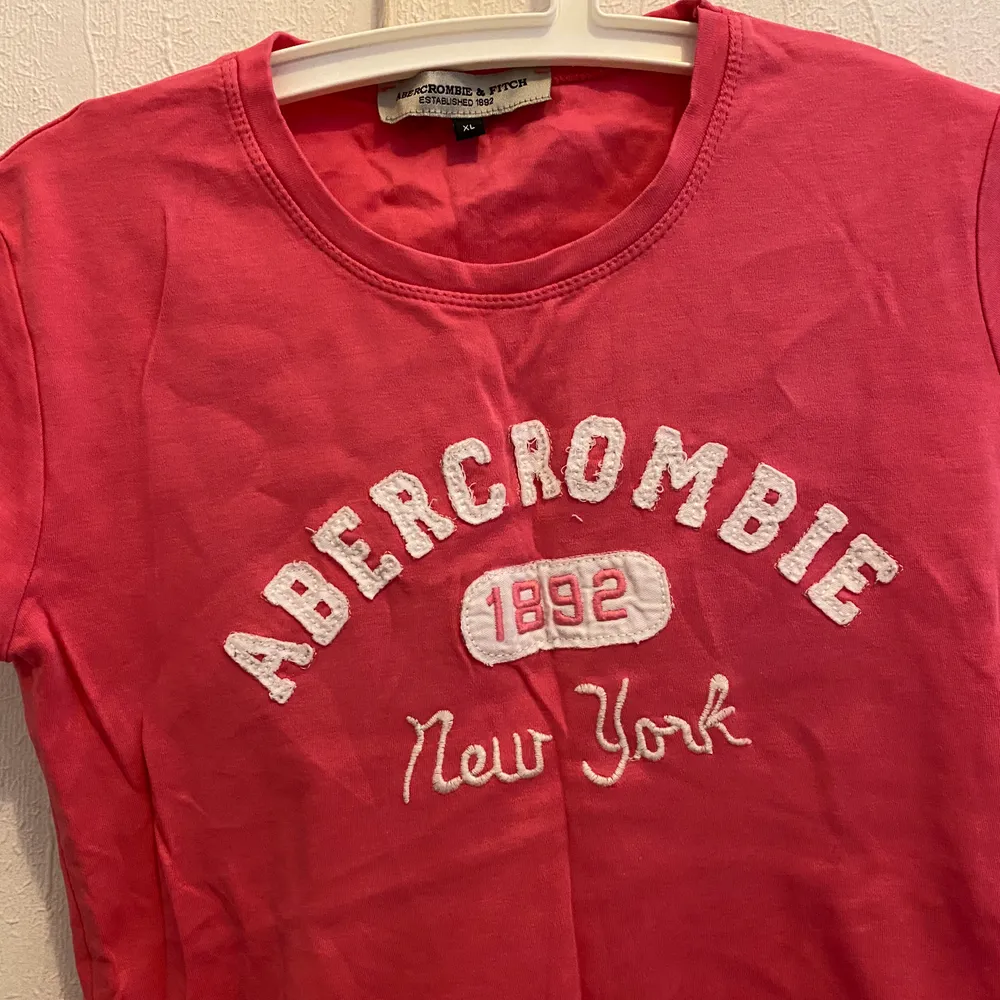 Abercrombie & fitch tröja . T-shirts.