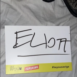 Autograf bild #4 - Först till kvarn, inget fast pris 