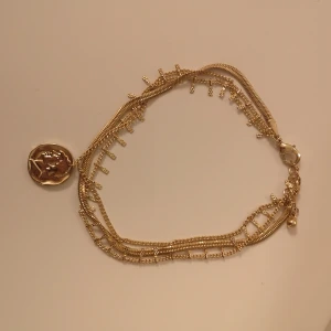 Fotlänk guld - Guldig fotlänk❤️