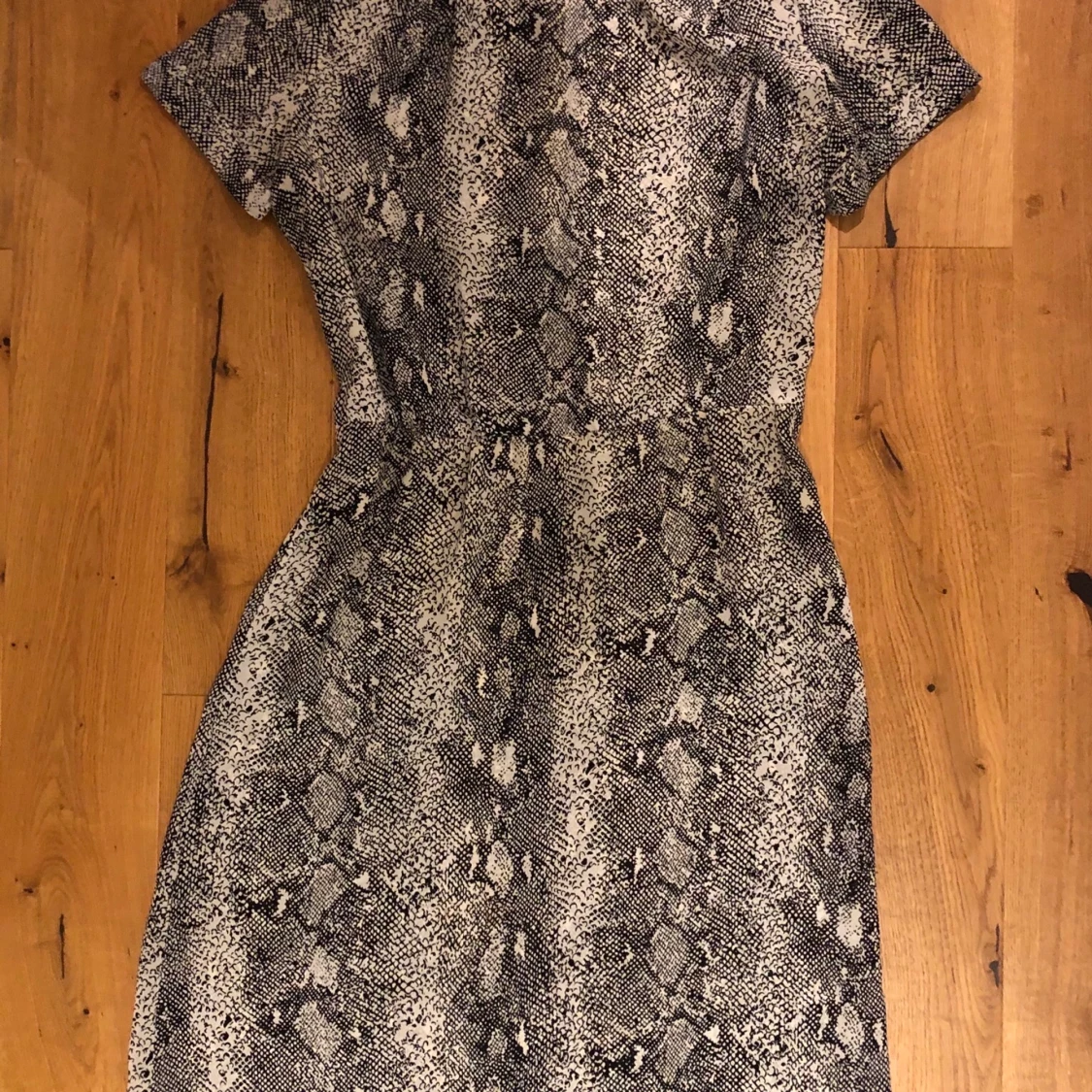 Ormskinn klänning - 90