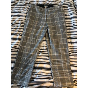 Kostymbyxor - Kostymbyxor, aldrig använda. Från HM. 