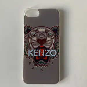 Iphone 7 skal från Kenzo använd fåtal gånger. Ord. pris 500kr, säljes för 200kr. Köparen står för frakt!🤍