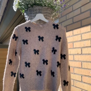 Från zara  - Aldrig använd! Köpt utomlands på zara! 