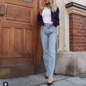 Jeans - Frakt tillkommer 63kr