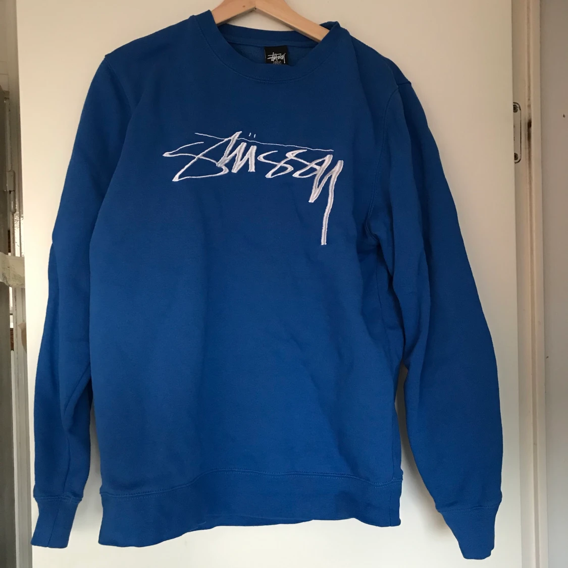 Stussy blå sweatshirt