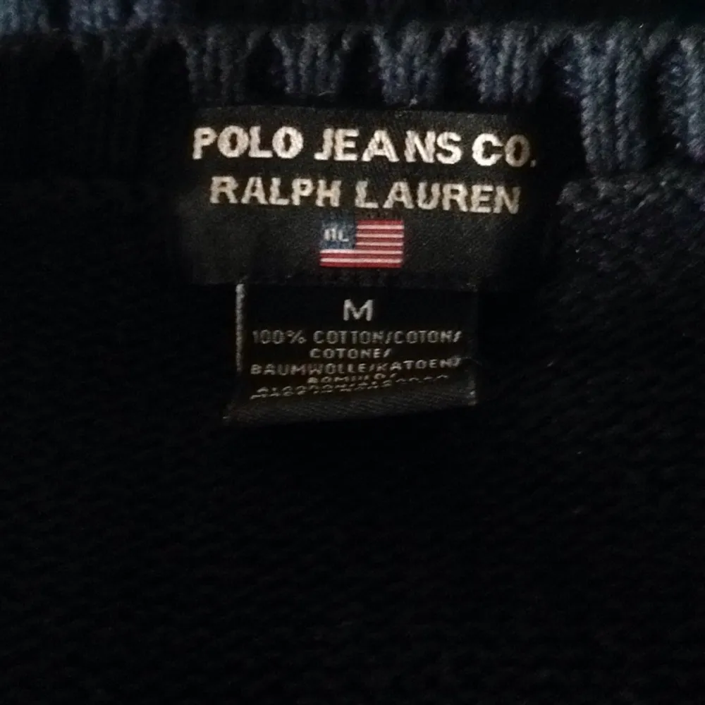 Fräsch Ralph Lauren tröja med USA flagga. Nypris: 2200 kr. . Tröjor & Koftor.