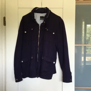  - Jacka från Zara i storlek M 