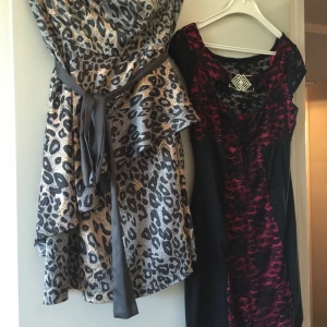  - Festklänningar, en tubklänning